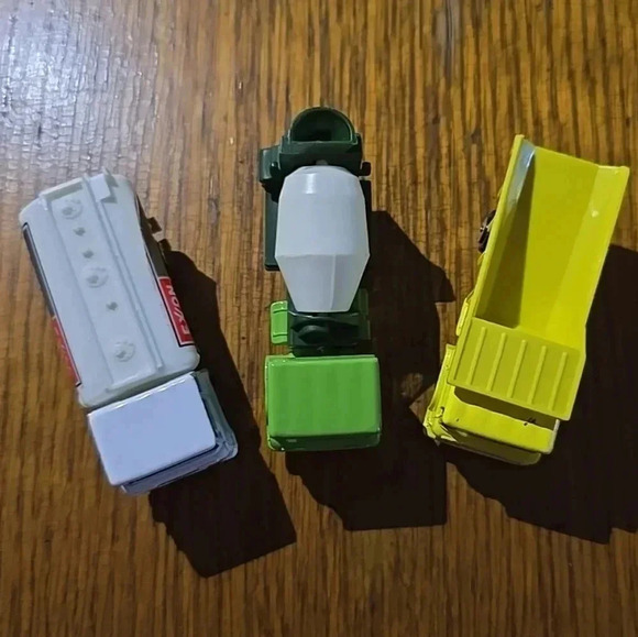 Set Of 3 Yatming Utility  Trucks - Picture 2 of 14